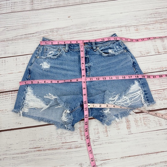Lot of 3 American Eagle Size 4 Mom High Rise Distressed Black Blue Jean Shorts - Picture 15 of 16